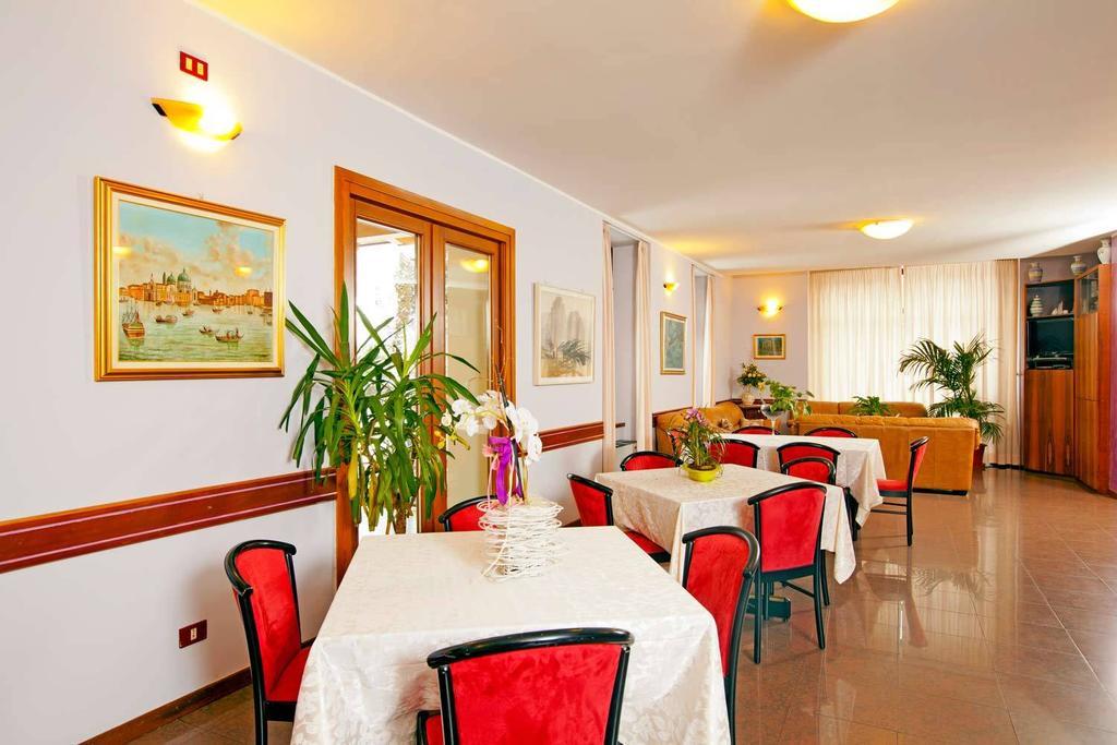 Hotel Libia Fino Del Monte Екстер'єр фото